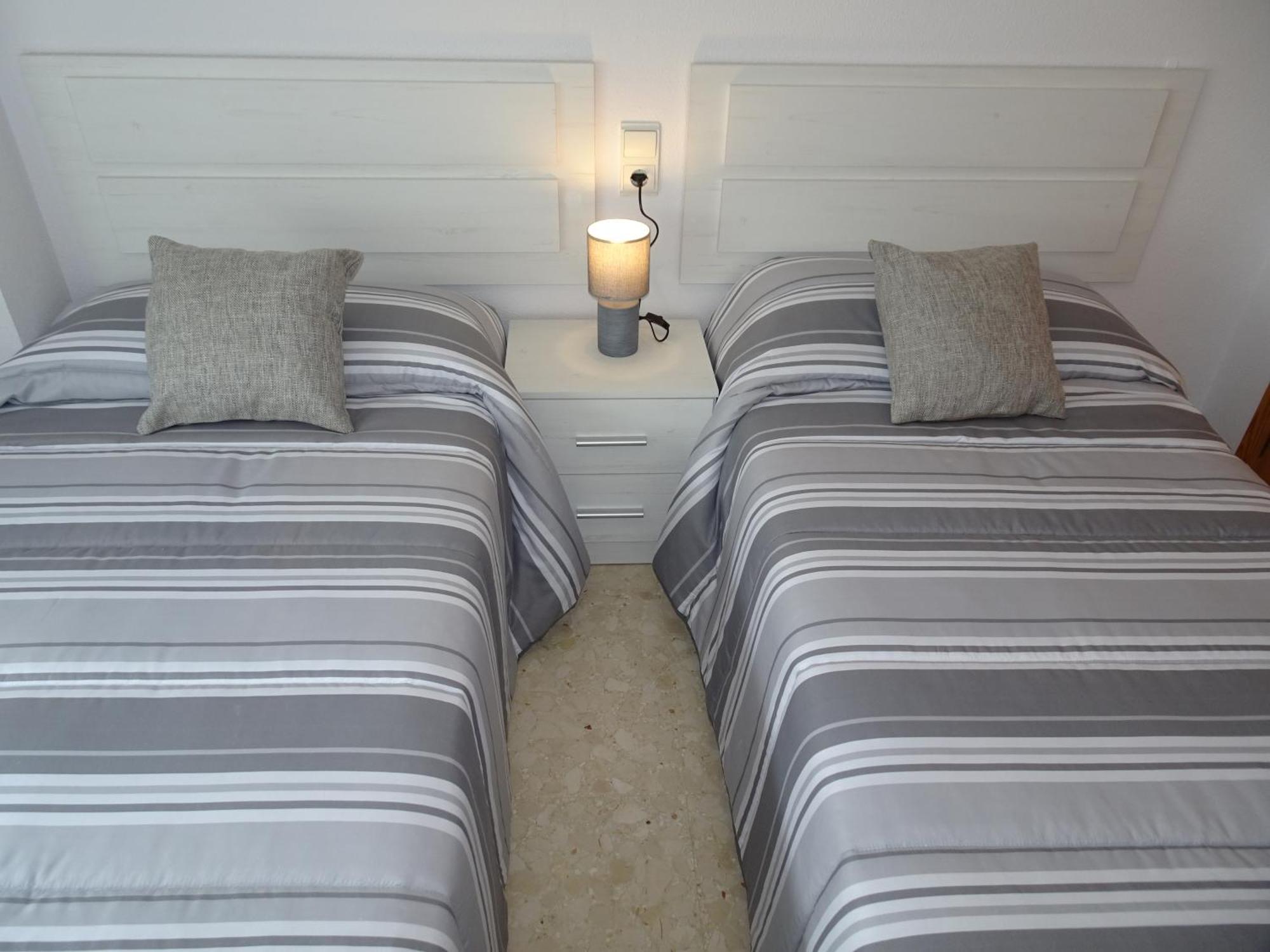Apartament Athenea Playa Grandia - Alquiler Solo A Familias *