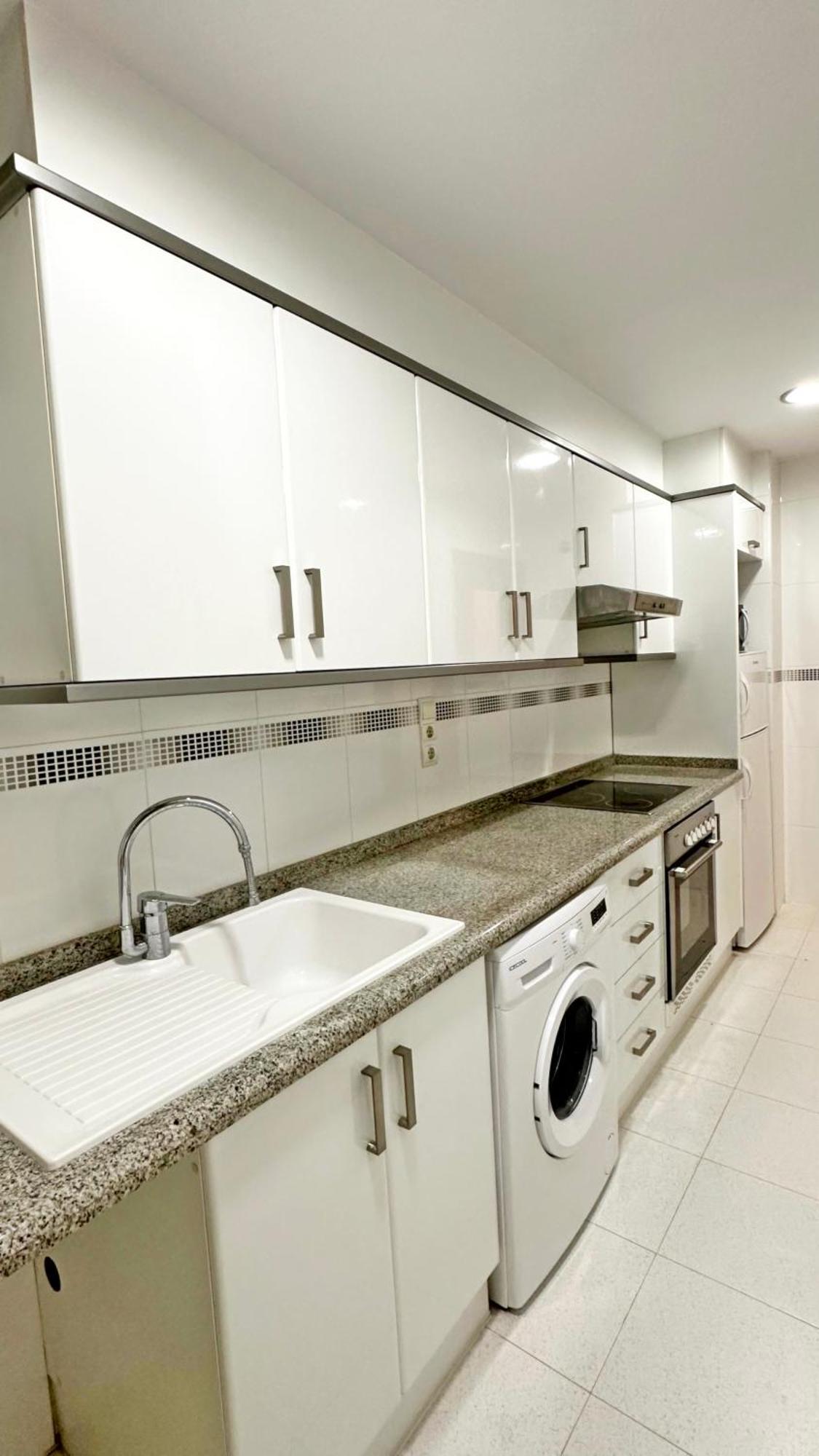 Apartament Athenea Playa Grandia - Alquiler Solo A Familias